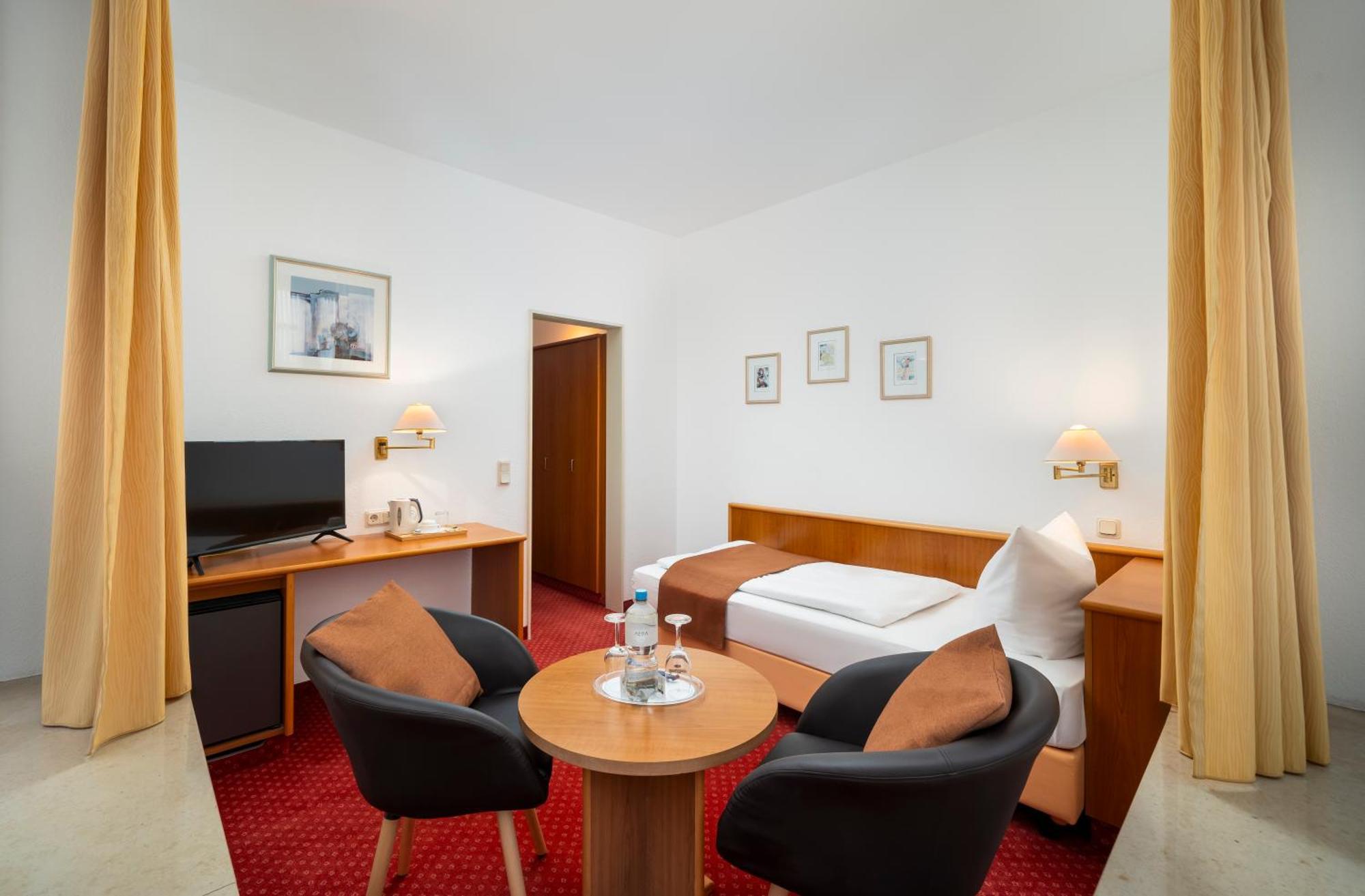 Arkaden Hotel Kelkheim Dış mekan fotoğraf